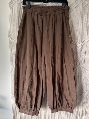 La Lou Oregano Brown Elastic Waist Balloon Leg Pants OS NWOT